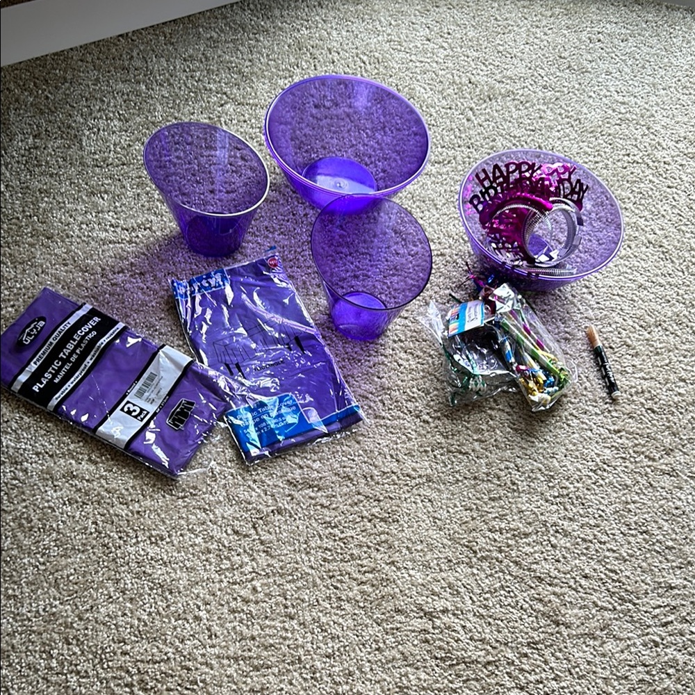 Purple Party Supplies Set
